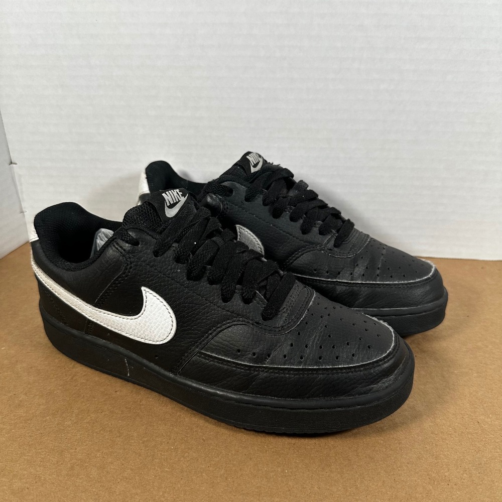 Nike Court Vision Low Shoes Mens 9 Black White Good Leather CD5463-002 Sneakers